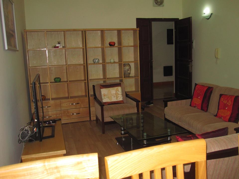 Cho thuê căn hộ chung cư 71 Nguyễn Chí Thanh, 2 phòng ngủ đủ đồ, 12 triệu/tháng, nhà đẹp 267293