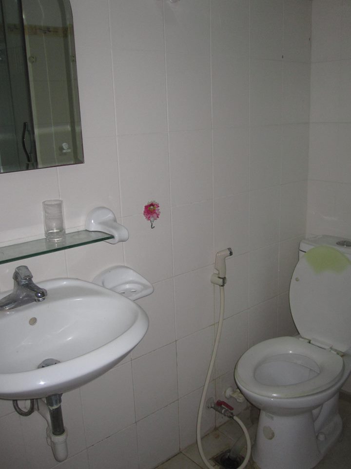 Cho thuê căn hộ chung cư 71 Nguyễn Chí Thanh, 2 phòng ngủ đủ đồ, 12 triệu/tháng, nhà đẹp 267293