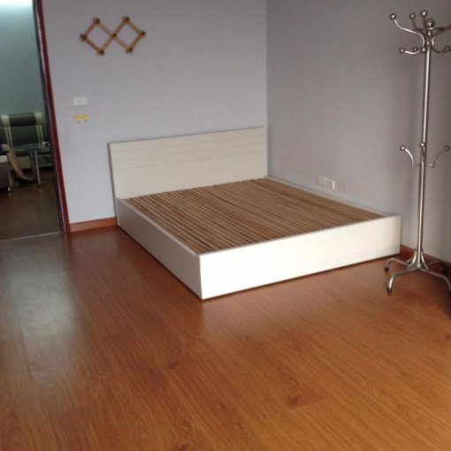 Cho thuê căn hộ chung cư Thăng Long Yên Hoà rộng 128m2, 3 phòng ngủ đồ cơ bản giá 12tr/th 518569
