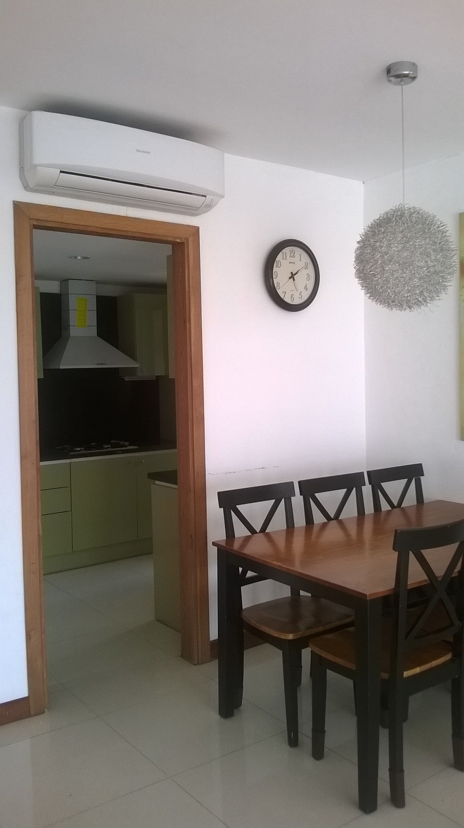 Cho thuê chung cư Chelsea Park Trung Kính 100m2, 2 PN, đầy đủ nội thất đẹp giá 14 triệu/tháng 522898