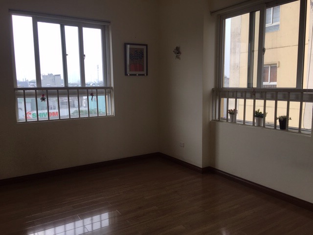 Cho thuê căn hộ chung cư 229 Phố Vọng, 120m2, 3PN, có thể vào ở ngay, phù hợp làm văn phòng 535583