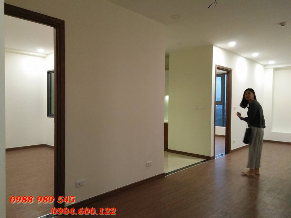 Cho thuê căn hộ Ruby 2 Chung cư Goldmark City, 107m2, 3PN cơ bản, chỉ 8 tr/th. LH 0904.600.122. 581986