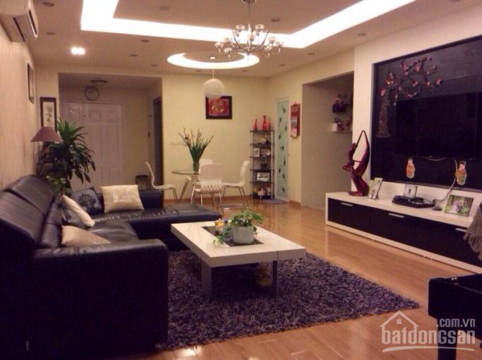 Cho thuê căn hộ chung cư 88 Láng Hạ,145m,3 ngủ, nhà rất thoáng, view đẹp giá 17 triệu 310450