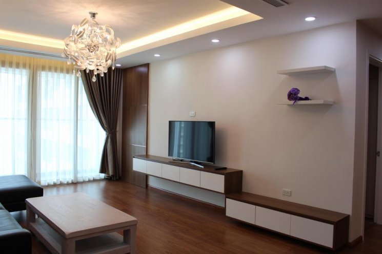 Cho thuê căn hộ chung cư C3 Tower-Golden Palace Lê Văn Lương, 123m, 3phòng ngủ, full đồ, 0936388680 618120