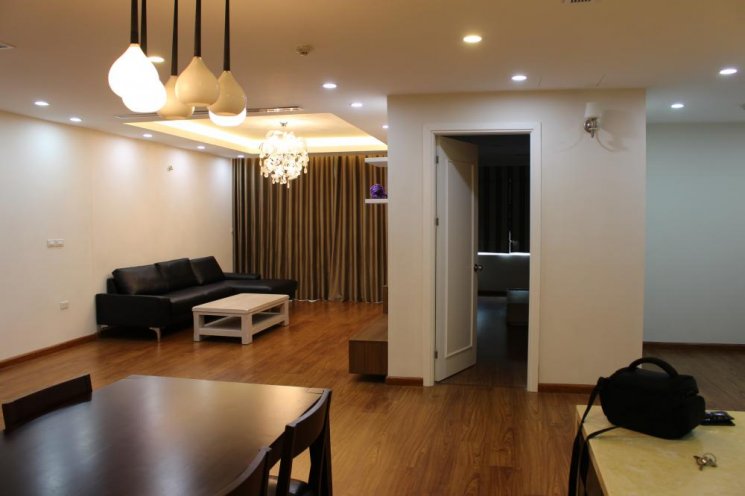 Cho thuê chung cư Mandarin, 172m2, 3 phòng ngủ, nội thất sang trọng sống đẳng cấp 619899