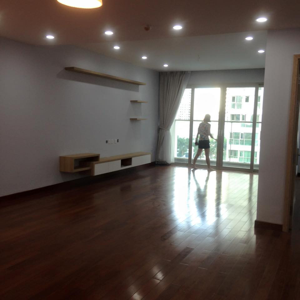 Cho thuê căn hộ chung cư N04 Trần Duy Hưng, 128m2, 3 phòng ngủ, 15 tr/th, 0936388680 643488