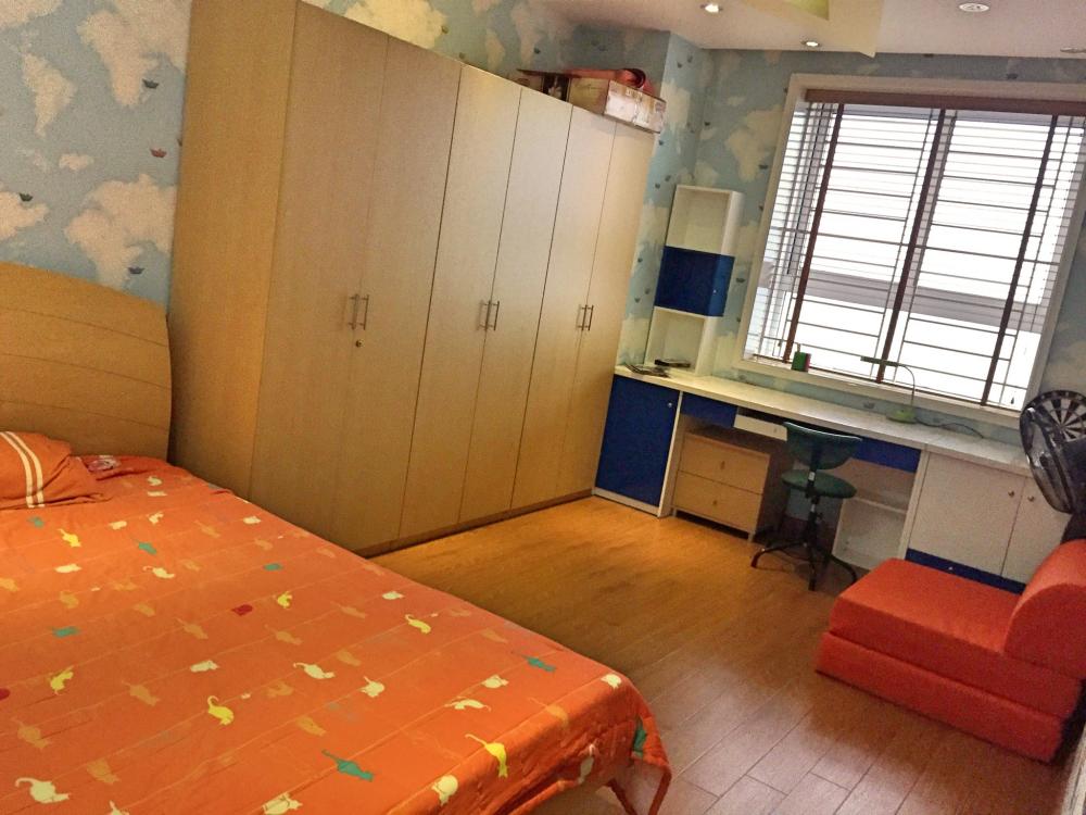Cho thuê căn hộ chung cư Thăng Long Yên Hòa, điện tích 80m2, 2 phòng ngủ, 2WC, full nội thất 646444