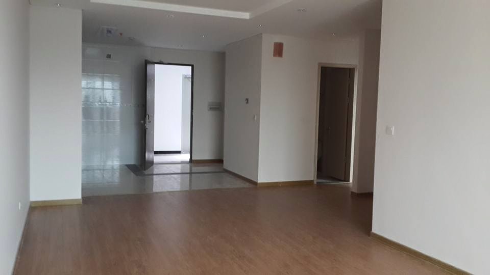 Cho thuê chung cư 60B Nguyễn Huy Tưởng, Thanh Xuân. 100 m2, 3 phòng ngủ, đồ cơ bản, 10tr/th 650884