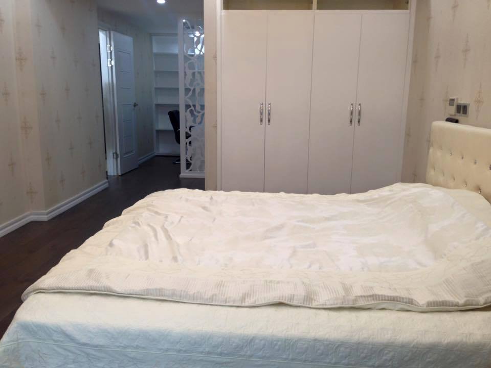 Cho thuê căn hộ 2 phòng ngủ ở CCCC 88 Láng Hạ 651415