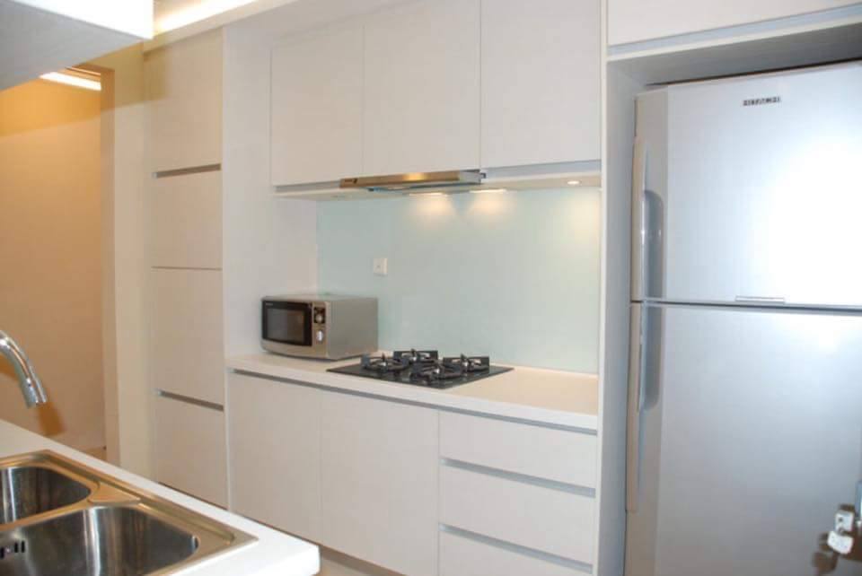 Cho thuê căn hộ Hà Đô Park View, diện tích 128m2, 3PN, đầy đủ đồ giá 17 tr/tháng. LH: 01642595238 651760