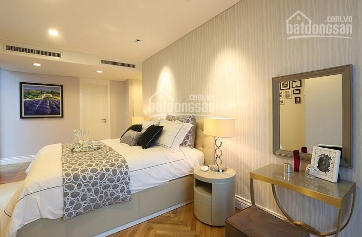 Cho thuê căn hộ chung cư Vincom Bà Triệu 161m2, 3 phòng ngủ đủ nội thất sang trọng lịch lãm 655811