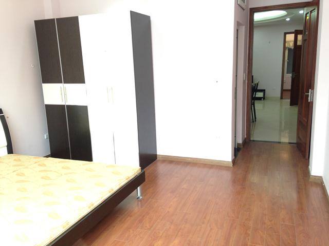 Cho thuê căn hộ đủ đồ tại mặt phố Cát Linh - An Trạch DT 90m2, 2 phòng khách, 1PN, giá 11.5tr/th 670058