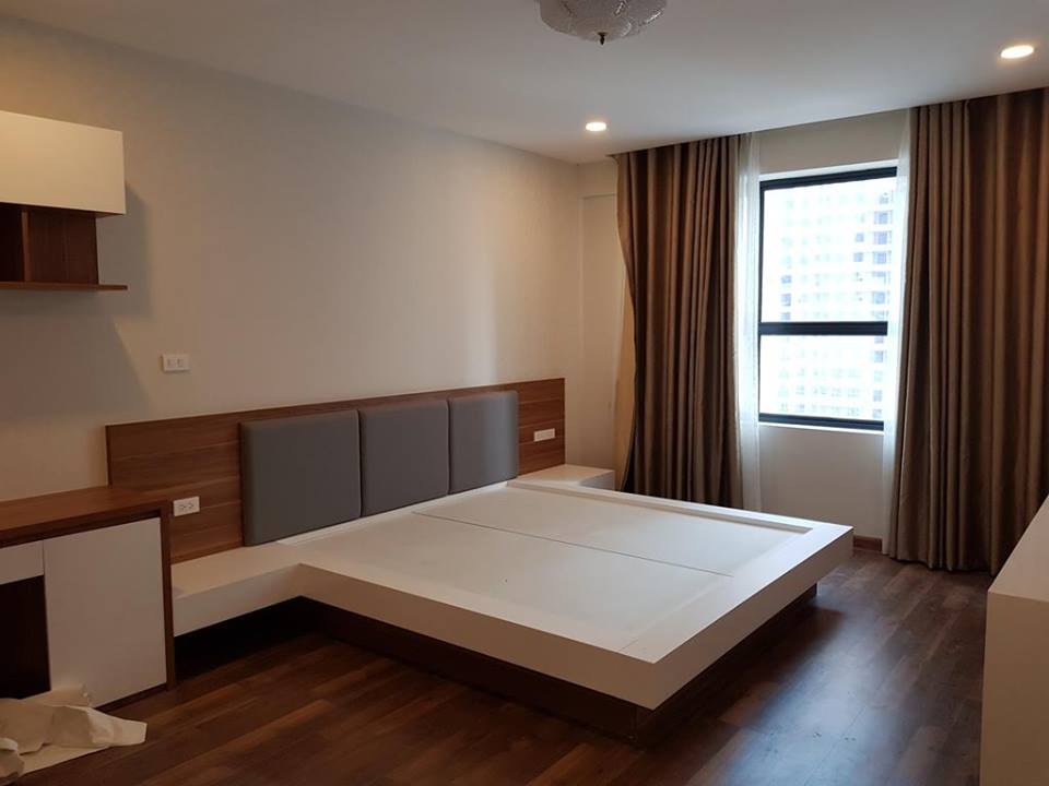 Cho thuê căn hộ cao cấp Goldmark City, 3 phòng ngủ, đủ đồ. 0988989545 675687