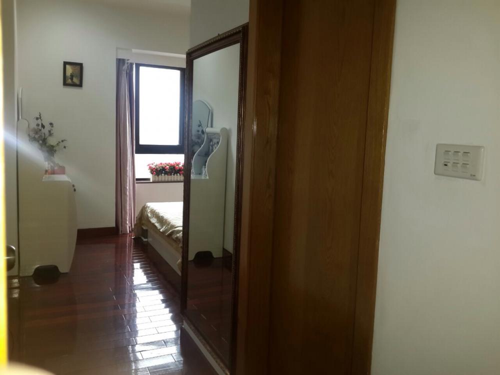 Cần cho thuê ngay căn hộ cao cấp Thăng Long Yên Hòa. Diện tích 100 m2, 3 phòng ngủ đầy đủ nội thất 721755