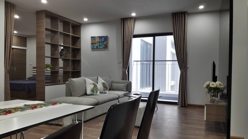 Cho thuê căn hộ chung cư cao cấp tại dự án Star city Lê Văn Lương, 111m2 3PN, nội thất đầy đủ tiện nghi hiện đại. LH 0936496919 722143
