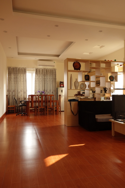 Cho thuê căn hộ chung cư Kinh Đô 93 Lò Đúc, DT 125 m2, gồm 3 phòng ngủ, giá 18 triệu/tháng 743571