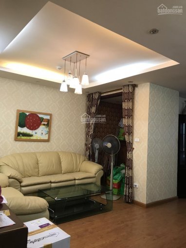 Cho thuê gấp căn hộ tại chung cư FLC Lê Đức Thọ, 160m2, 3 ngủ, đồ cơ bản vào ngay LH: 0989848332 757765