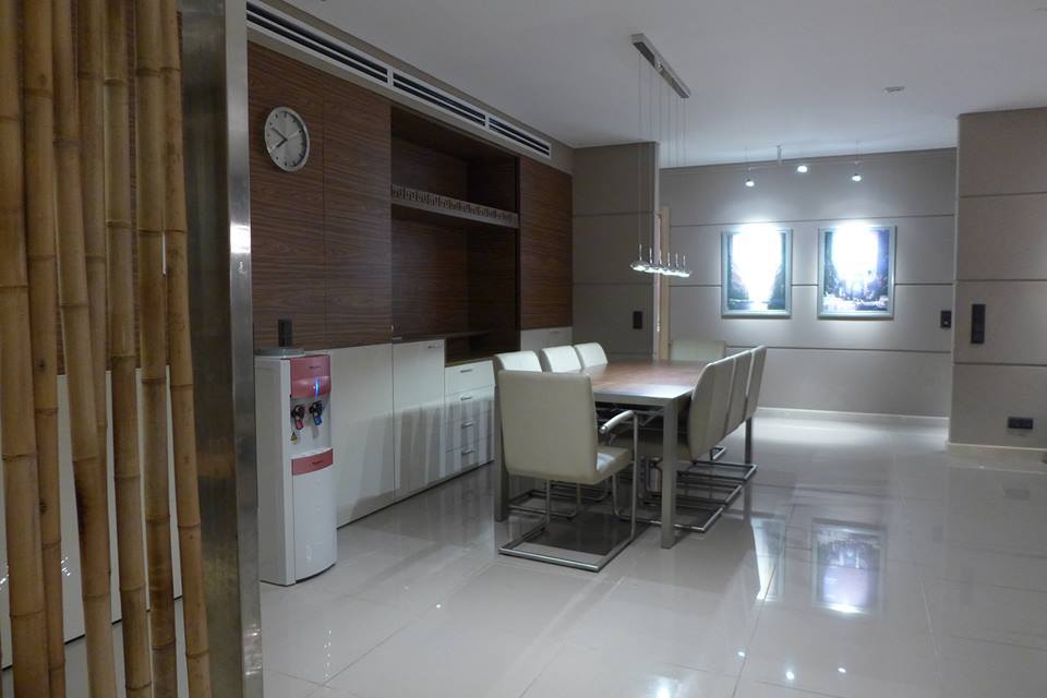 Cho thuê chung cư 165 Thái Hà 3 phòng ngủ full nội thất thoáng mát giá rẻ. 757985