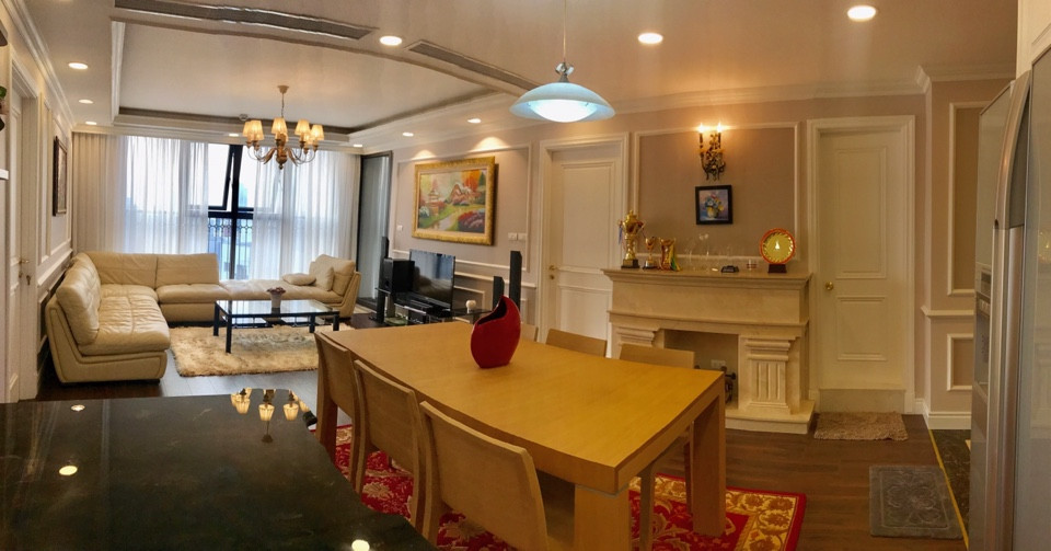 Cho thuê chung cư Ngọc Khánh Plaza, 162m2, 3PN, đồ cơ bản, giá 15 triệu/tháng, LH: 0982100832 759845