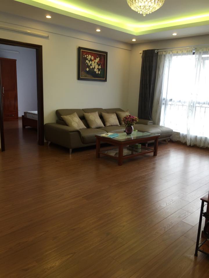 Chính chủ cho thuê căn hộ cao cấp tại 15-17 Ngọc Khánh, 140m2, 3PN, giá 14 triệu/tháng 784429