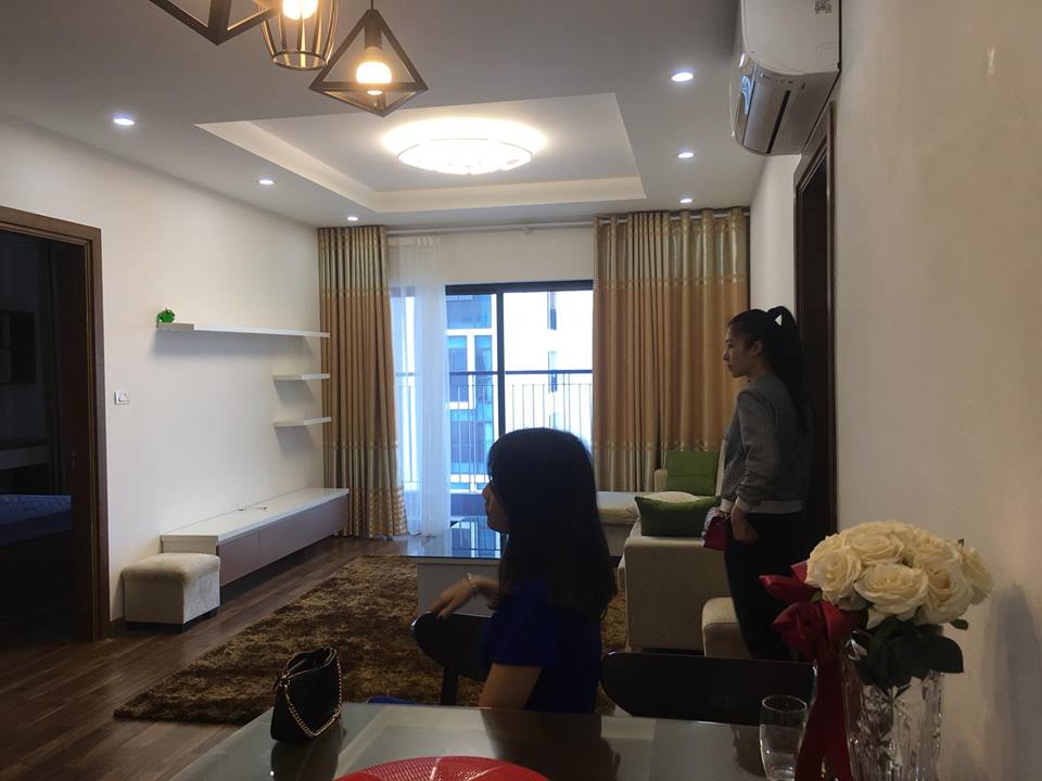 Cho thuê căn hộ Goldmark City, 136 Hồ Tùng Mậu, 104m2, 3PN. LH 01668048144 786245