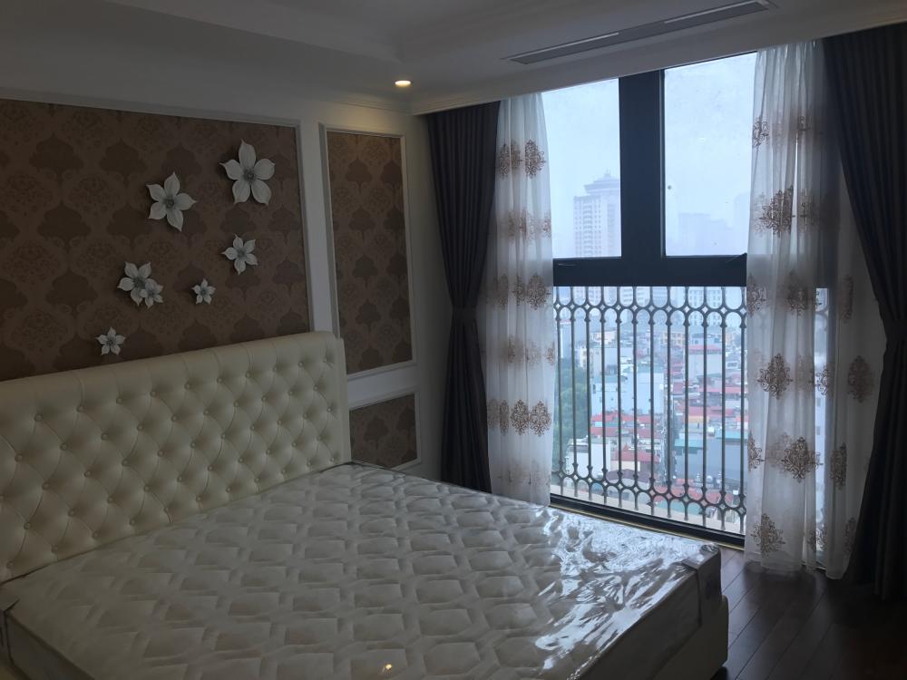 Cho thuê căn hộ cao cấp tại 36 Hoàng Cầu, Tân Hoàng Minh 130m2, 3PN, đủ đồ giá 18 triệu/tháng.  798260
