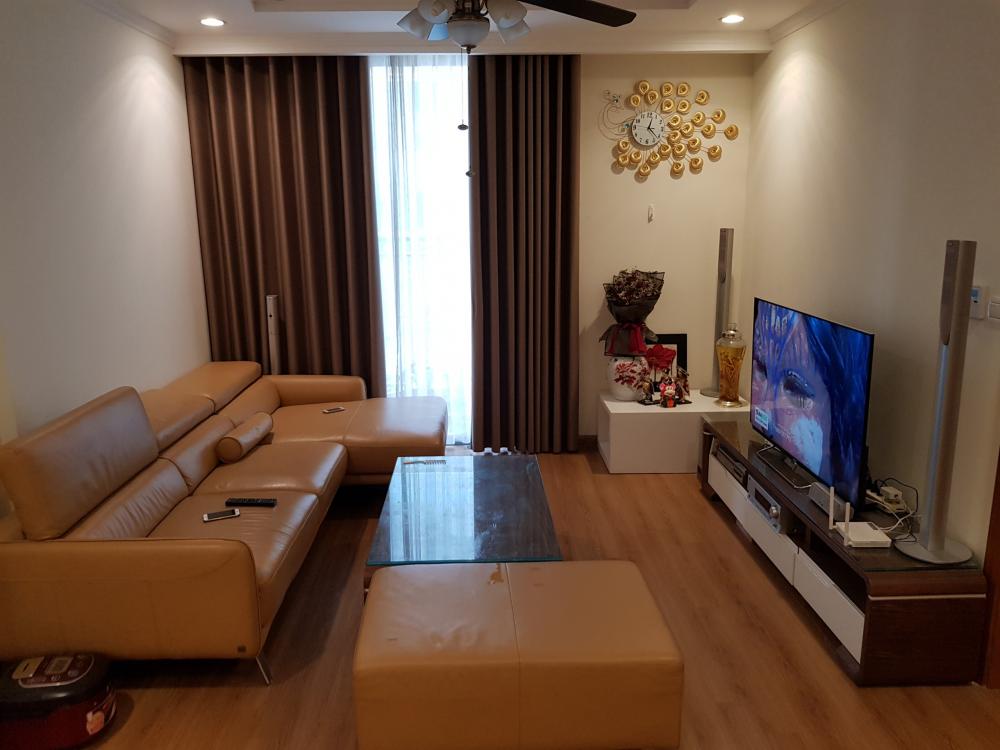 Cho thuê căn hộ Vinhome Nguyễn Chí Thanh 2PN, DT 86m2 full đồ giá 35 triệu 826159