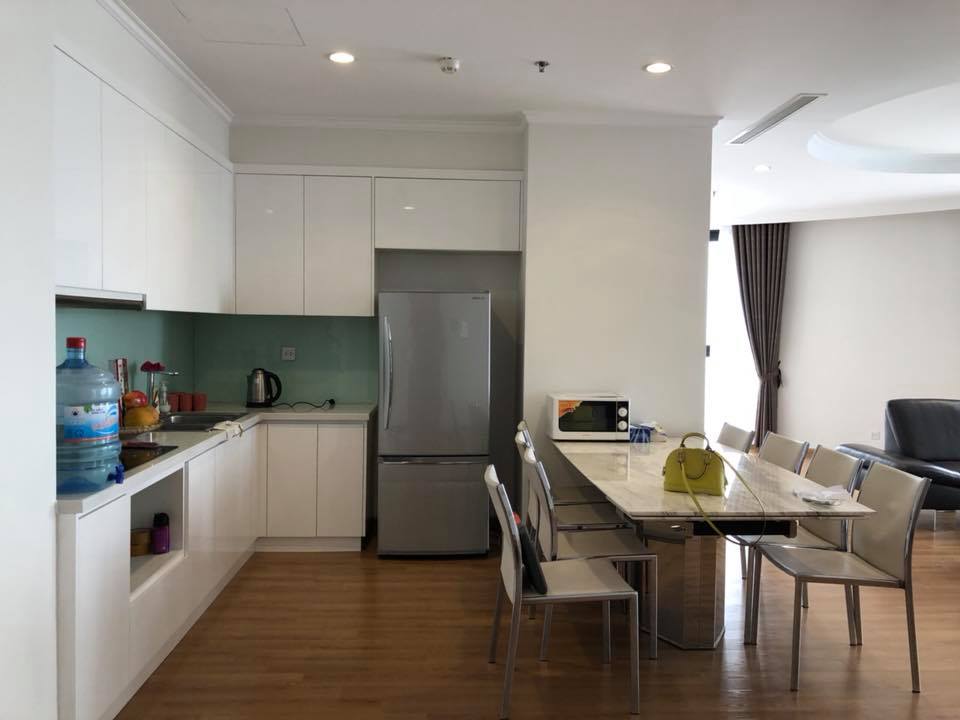 Cho thuê căn hộ chung cư cao cấp tòa A3 Vinhomes Gardenia, 80m2, 2 PN, đồ đẹp lung linh. 0974881589 829830