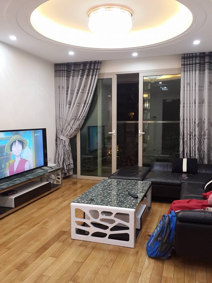 Cho thuê căn hộ M3-M4 Nguyễn Chí Thanh, DT 122m2, 3 phòng ngủ, đủ đồ, giá 13 tr/th 843499