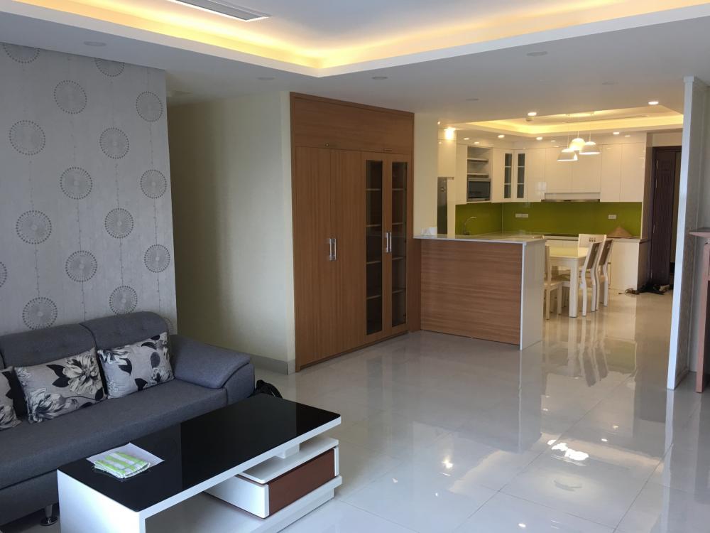 Cho thuê căn hộ 71 Nguyễn Chí Thanh, 3PN, 130m2, full nội thất, giá 14 tr/tháng, LH: 0989862204 847076