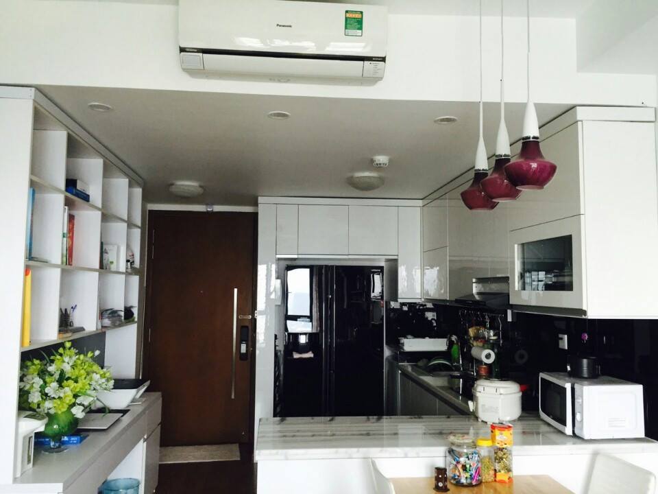 Cho thuê căn hộ Hà Nội Center Point tầng 19, 69m2, 2 PN, vừa xong nội thất 13 tr/th. LH 0963217930 847108