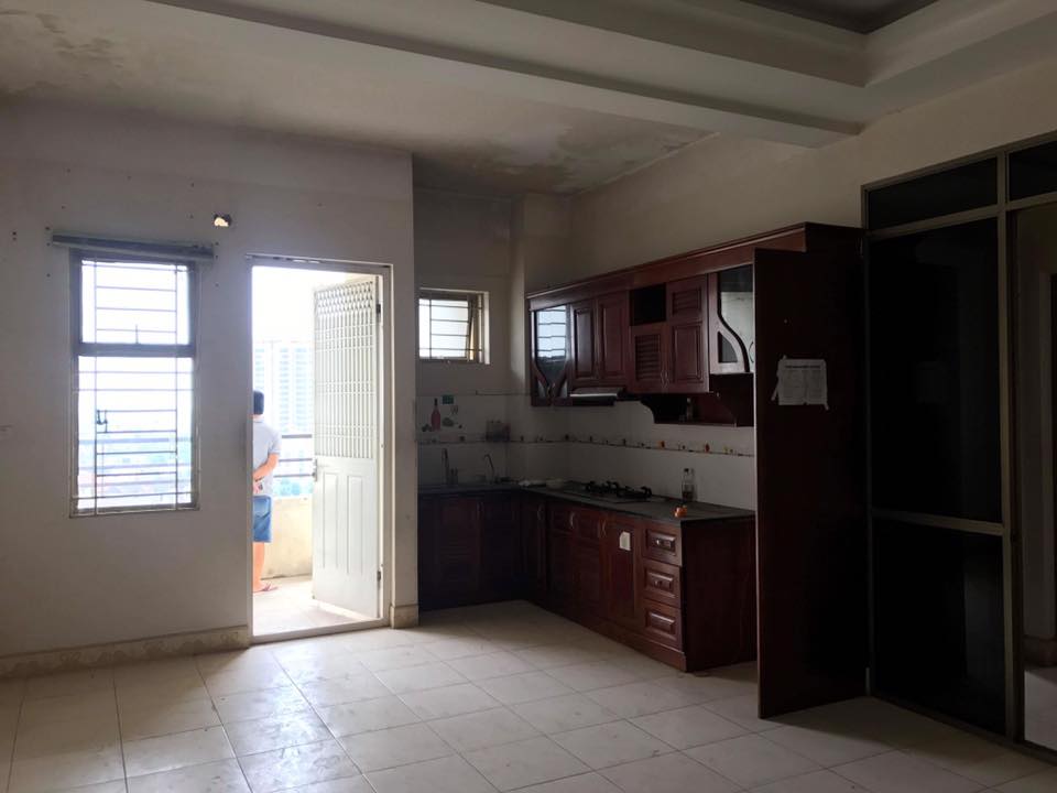 Cho thuê căn hộ chung cư đồ cơ bản, KĐT Việt Hưng, Long Biên, giá 4.5 triệu/tháng 853465