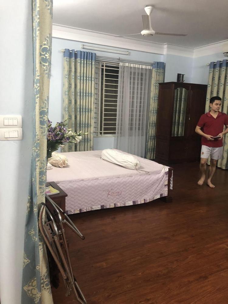 Tin sau chính chủ cho thuê căn hộ tập thể 25B Cát Linh, đầy đủ nội thất gia đình sang trọng 861101