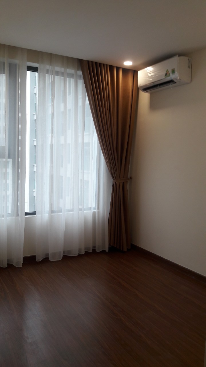 Cho thuê căn hộ Eco Green cực hot, 80 m2, 2 phòng ngủ, đủ đồ cơ bản, giá dưới 9 triệu/tháng 863463