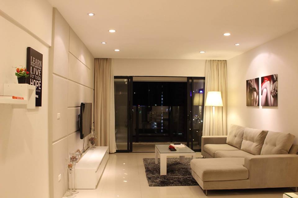 Chính chủ cho thuê căn hộ chung cư Kinh Đô 93 Lò Đúc, 100m2, 2PN sáng, full nội thất, 14tr/tháng 867439