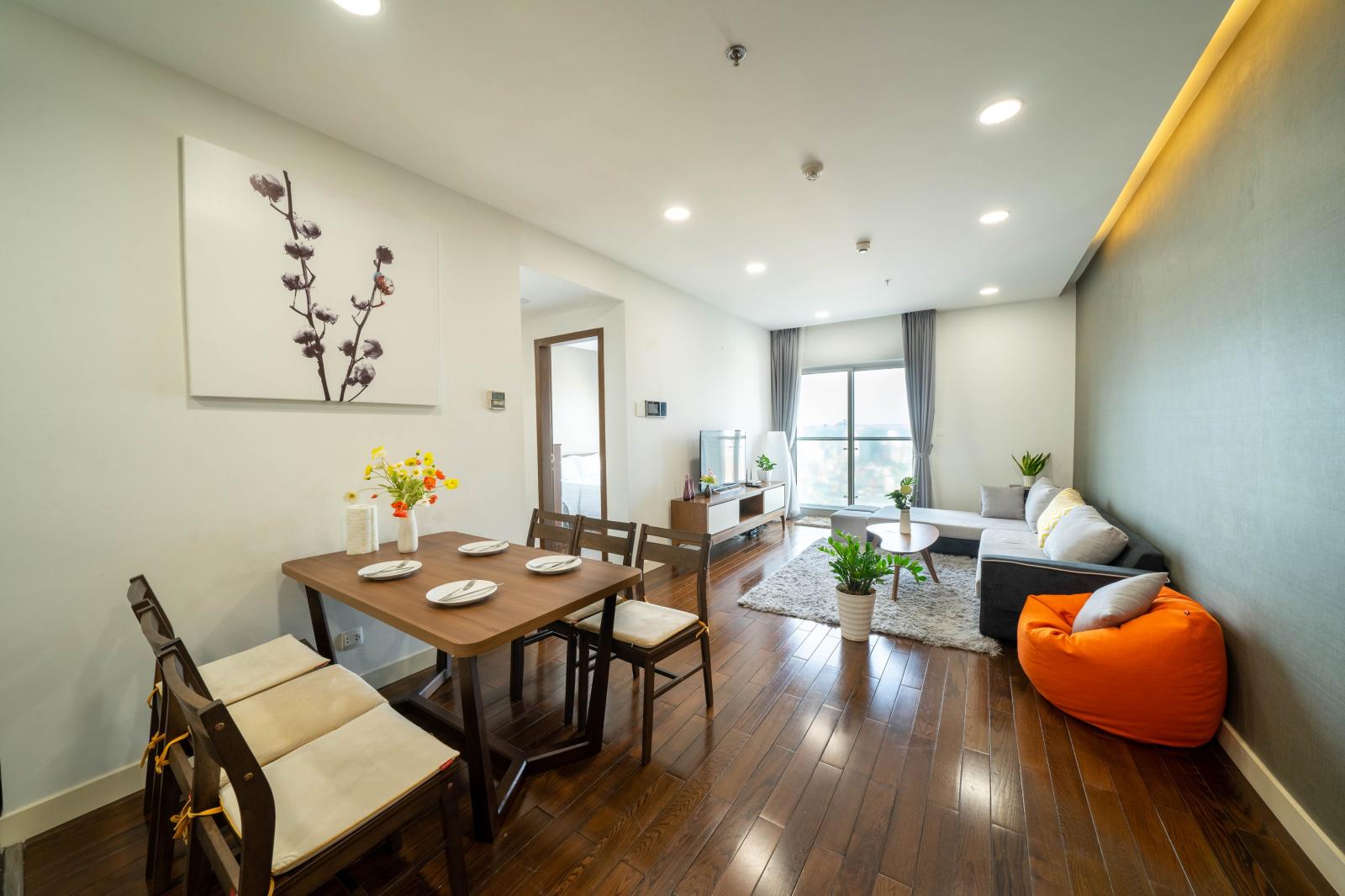 Cho thuê căn chung cư cao cấp tại tòa M5 Nguyễn Chí Thanh, 3PN với DT 125m2, giá 15 tr/th 903890