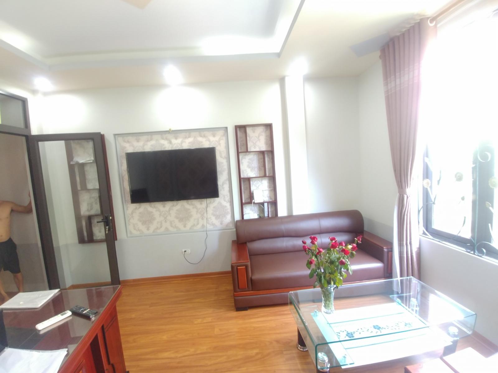 Cho thuê nhà 4 tầng đất dịch vụ Văn Khê mới hoàn thiện 15tr LH: 0983477936  904278