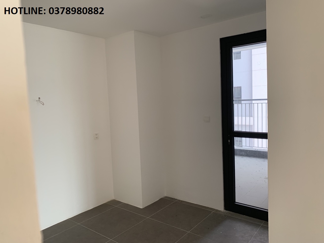 Cho thuê 3PN 140m2 Hà Nội Paragon Cầu Giấy – Nội thất cơ bản  921924