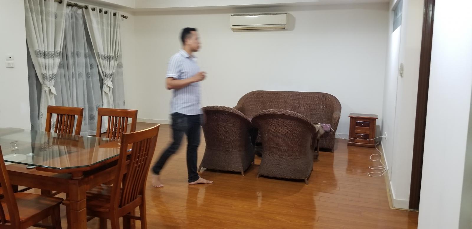 Chính chủ Cho thuê căn hộ 10 tầng 15 Trung Yên 1 – UDIC Vũ Phạm Hàm: 118.5m2, 3PN, 11tr – 0902272077 937053