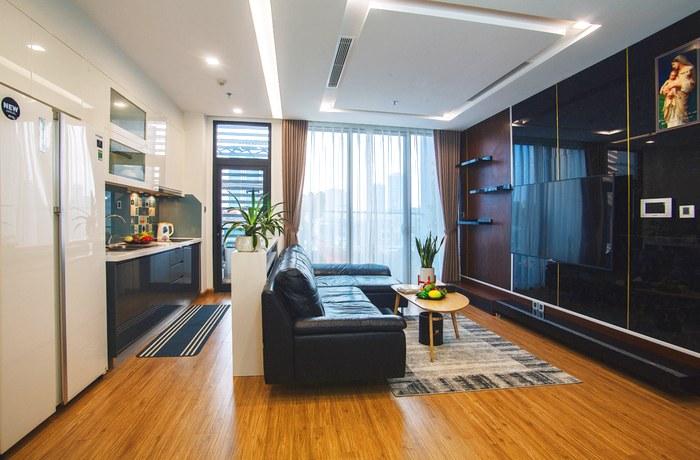 Cho thuê căn hộ cao cấp tại chung cư D2 Giảng Võ, Ba Đình, 118m2, 3PN view hồ, giá 13 triệu/tháng. 947088