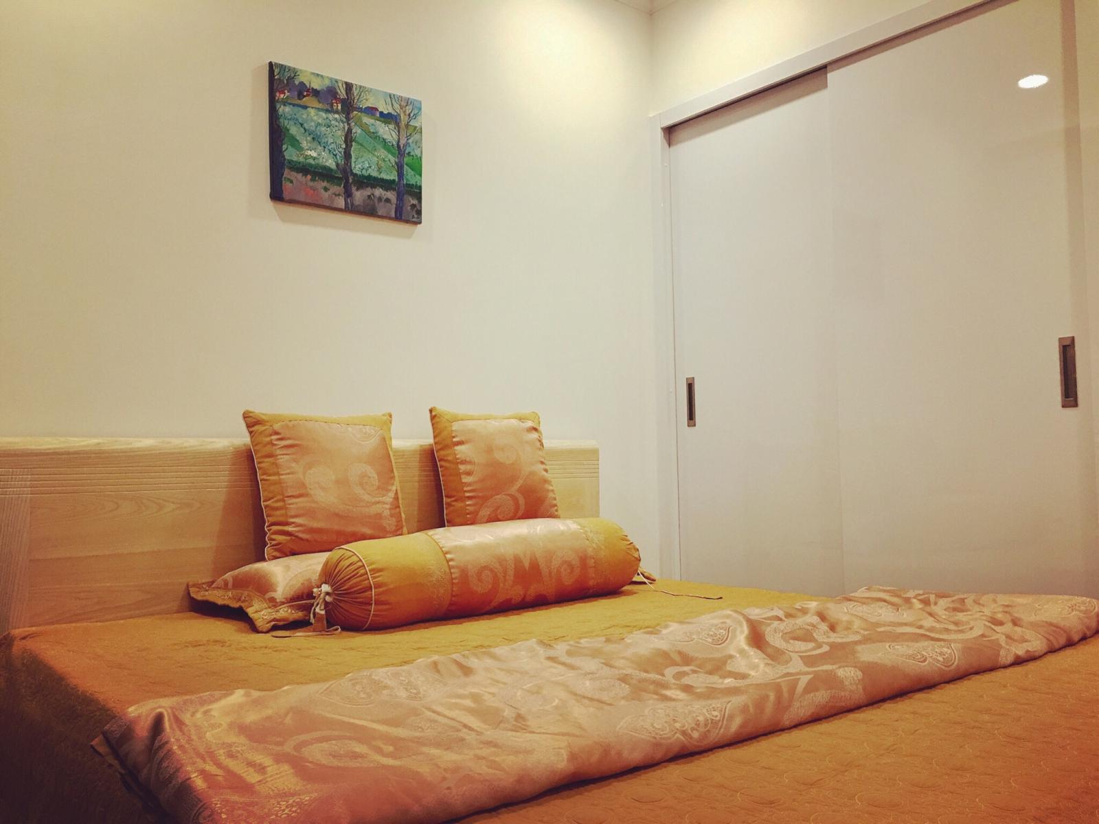Cho thuê căn hộ 2 ngủ đủ đồ giá 15tr/th tại 97-99 Láng Hạ. LH: 0988138345 973370