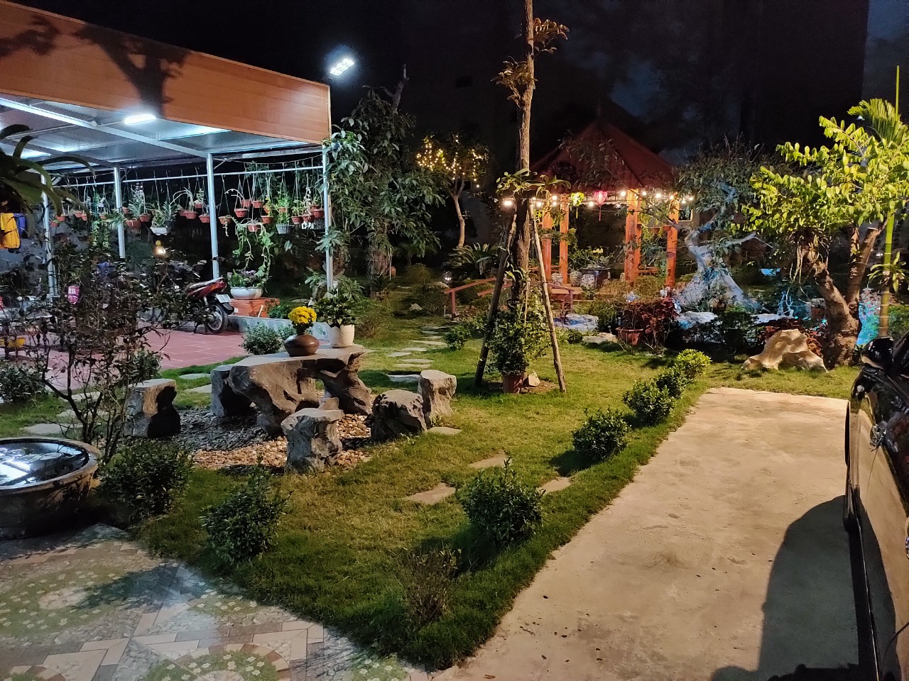 Chính chủ bán nhà vườn tại Thôn Gia Lương, Xã Việt Hùng, Đông Anh DT 580m2 Giá 24tr/m2 LH 984961