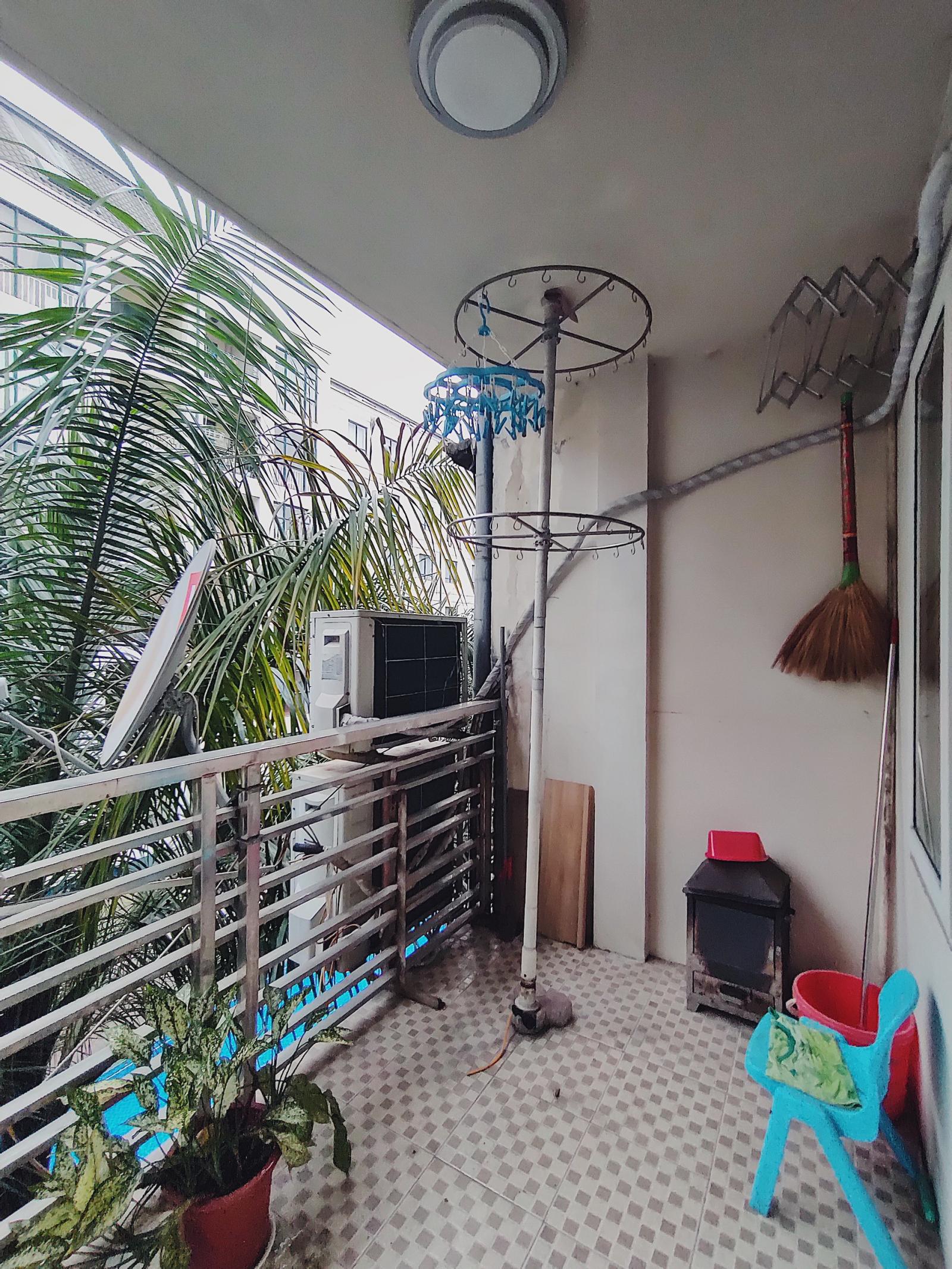 Cho thuê căn hộ tập thể bộ quốc phòng toà C3 đường Tôn Thất Thiệp 80m 2pn full đồ giá 10,5tr
 989748