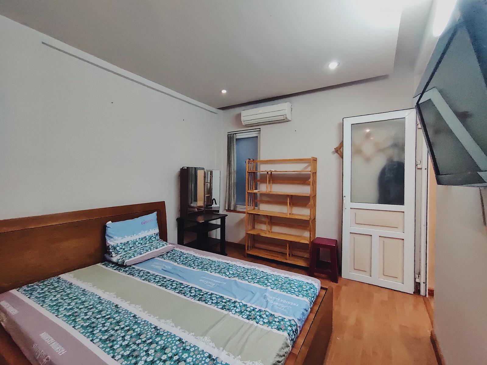 Cho thuê căn hộ tập thể bộ quốc phòng toà C3 đường Tôn Thất Thiệp 80m 2pn full đồ giá 10,5tr
 989748