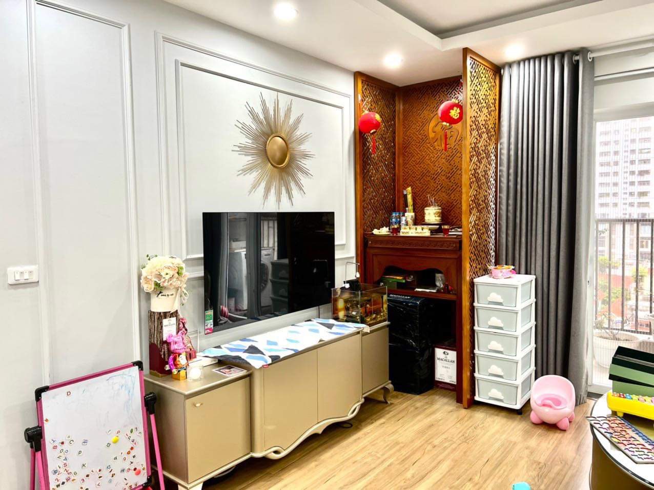 Cho thuê Chung cư Thanh Xuân Complex, 3 phòng ngủ 2vs, 100m2, full đồ, 14 triệu. LH 0377983070  1000298