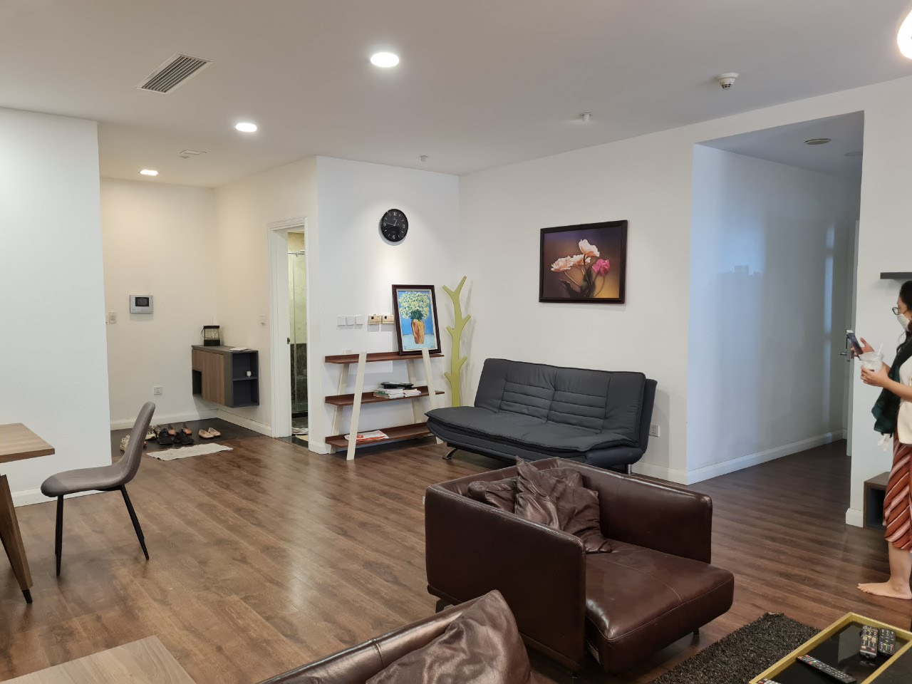 Cho thuê căn hộ tòa chung cư Vincom Bà Triệu, 160m, 3 phòng ngủ đầy đủ nội thất cao cấp, ảnh thật 1005379
