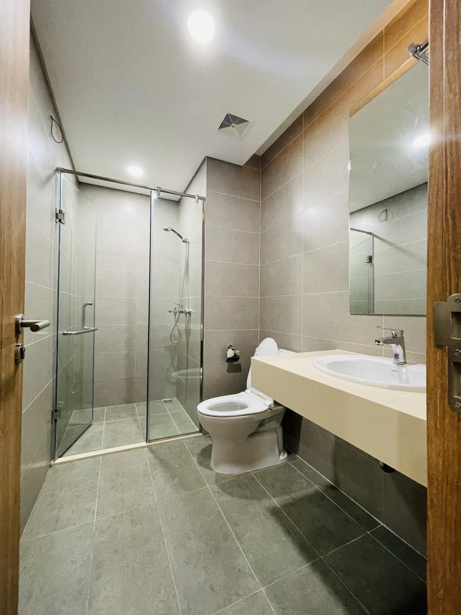 Cho thuê căn hộ chung cư The Park Home Thành Thái 80m2, 2 ngủ, 2vs cơ bản 12.5tr vào 15/7 1010879