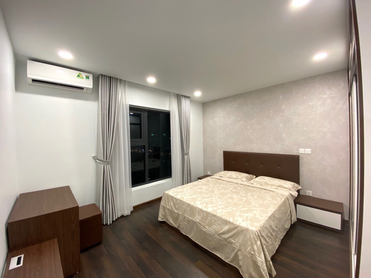 Cho thuê căn hộ chung cư Gold Tower 275 Nguyễn Trãi, diện tích 130m2, 3pn, full nội thất ( ảnh thật ) 1012823