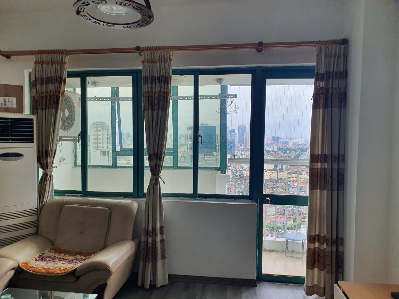 Cho thuê gấp CHCC Thành Công Tower 57 Láng Hạ, 2PN, 125m2, đủ đồ giá chỉ 14tr/th ( có ảnh thật ) 1022132