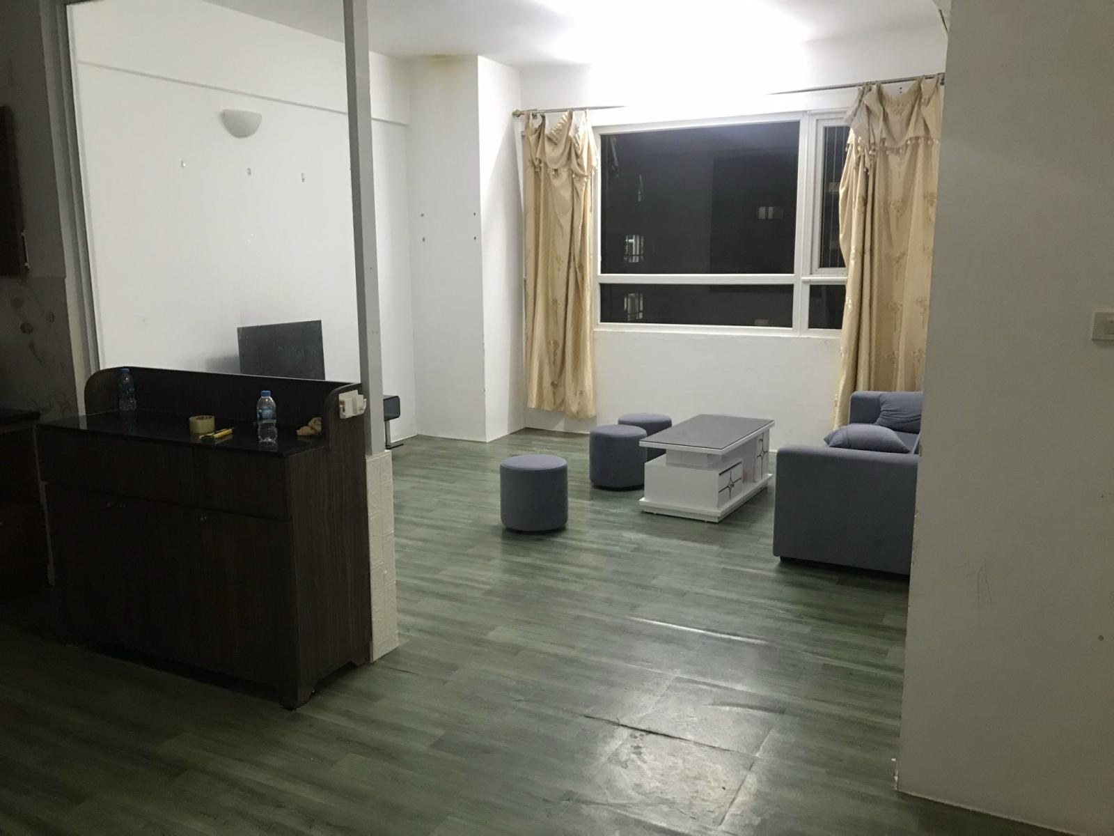 Chính chủ cho thuê căn hộ 2 phòng ngủ đồ cơ bản chung cư Hancrop Plaza KĐT Làng Quốc Tế Thăng Long đang trống vào luôn 1024117